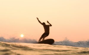 https://dev.soulandsurf.com/wp-content/uploads/2021/01/The-Soul-of-Surfing-1-3-300x187.jpg